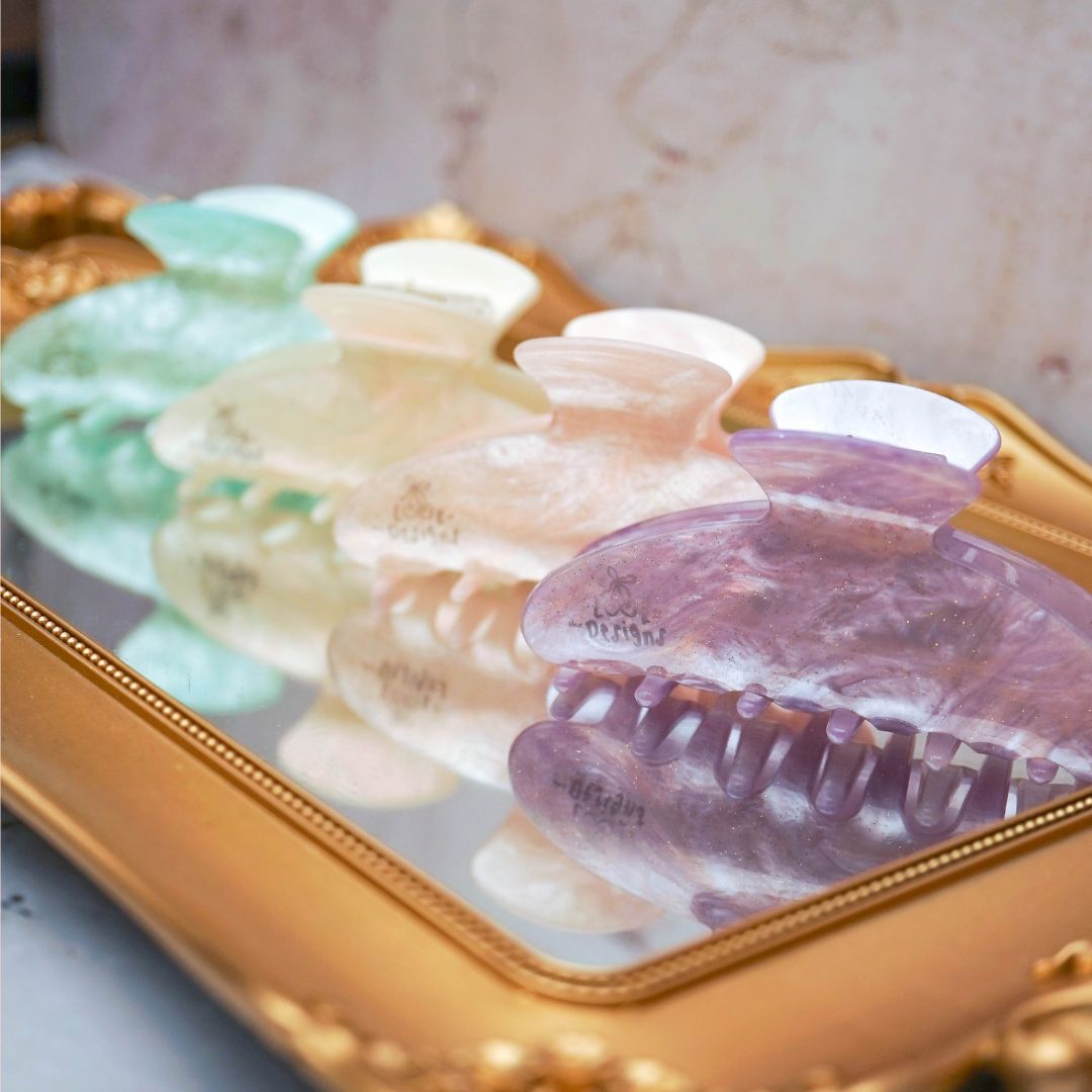 Pearl Hair Claw